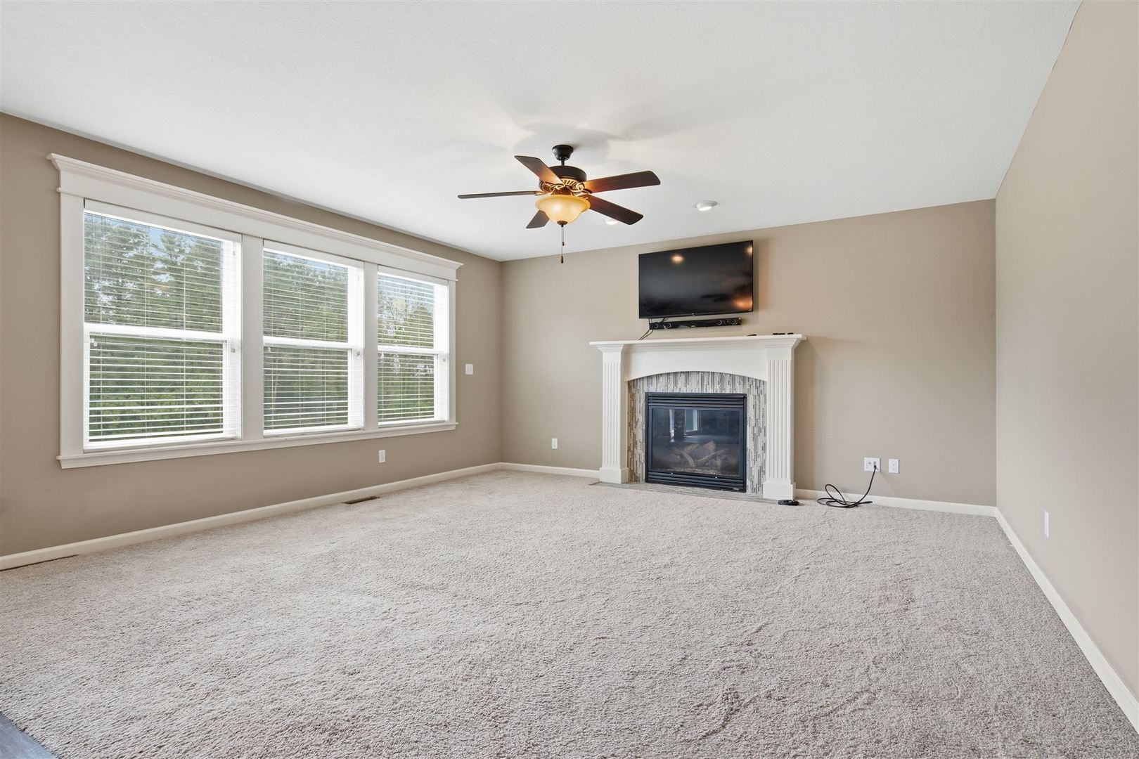 5403 Ferryman Road, Bloomington, IL 61705