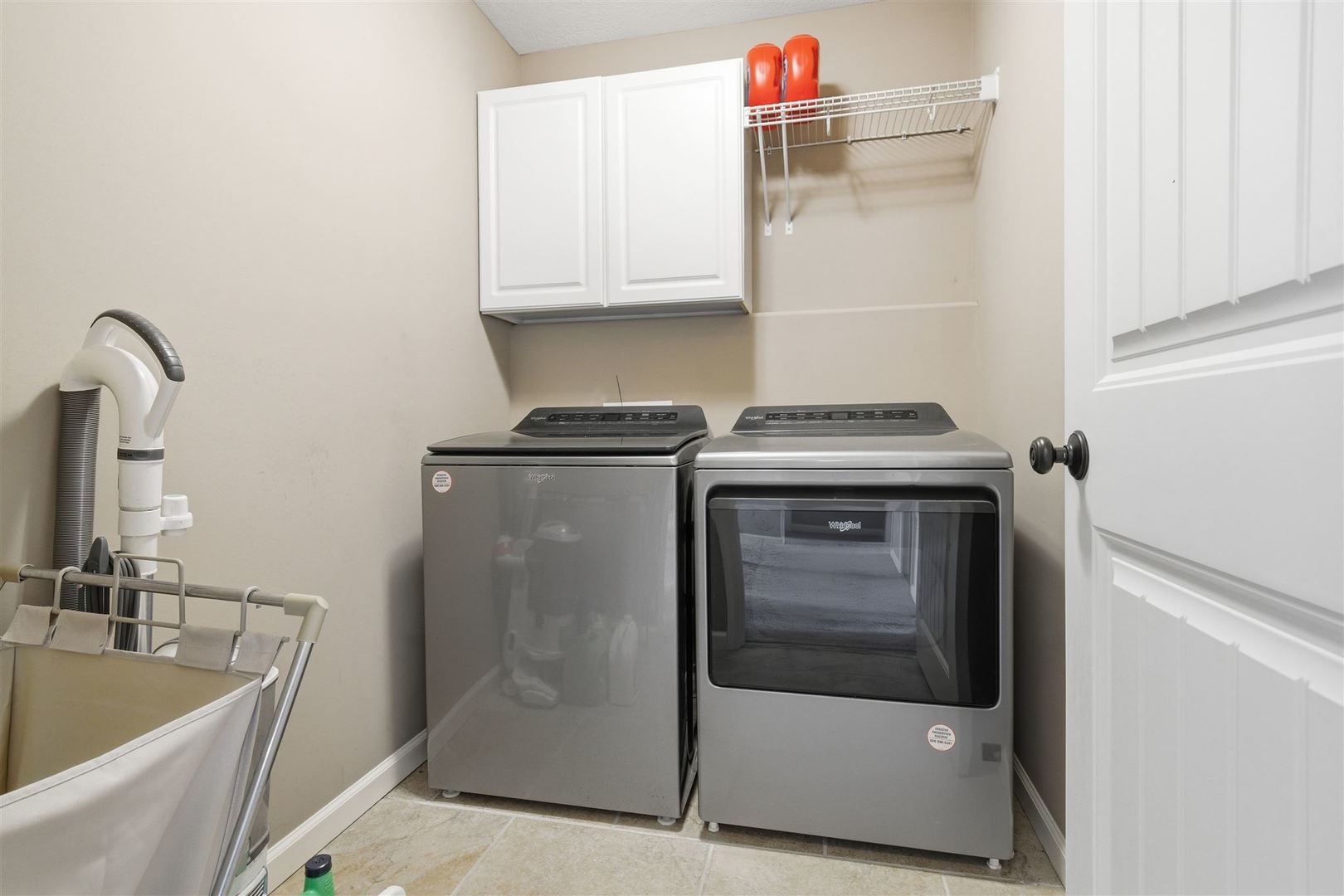 5403 Ferryman Road, Bloomington, IL 61705