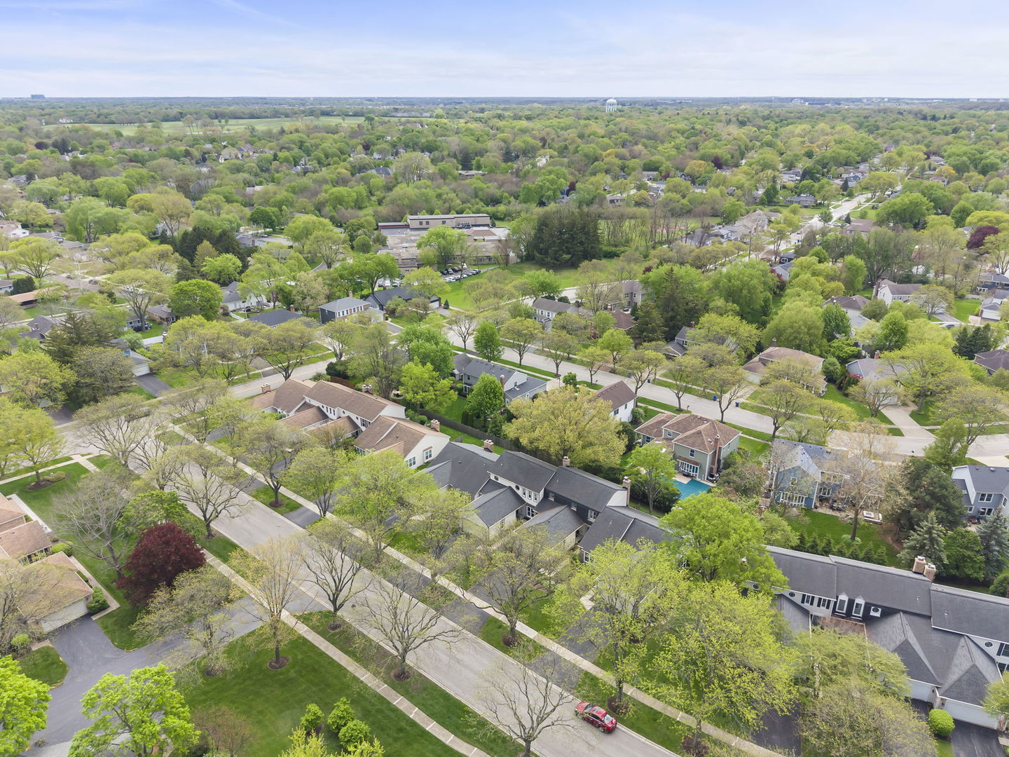 1921 Wexford Circle, Wheaton, IL 60189