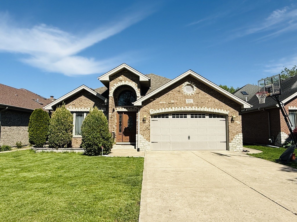 8017 Oak Park Avenue, Burbank, IL 60459