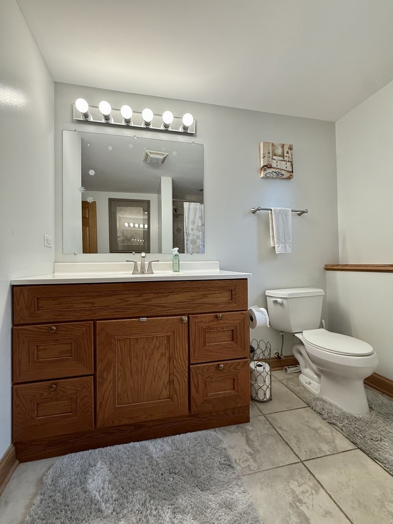 8017 Oak Park Avenue, Burbank, IL 60459