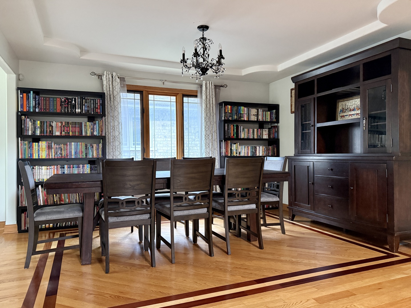 8017 Oak Park Avenue, Burbank, IL 60459