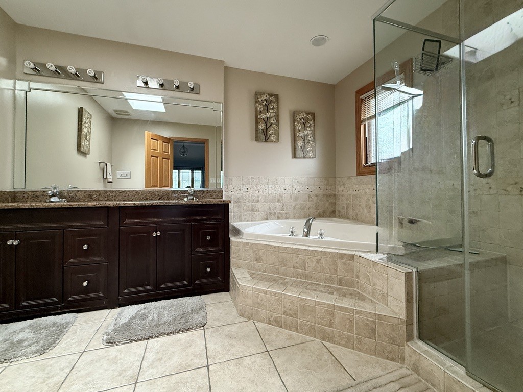 8017 Oak Park Avenue, Burbank, IL 60459