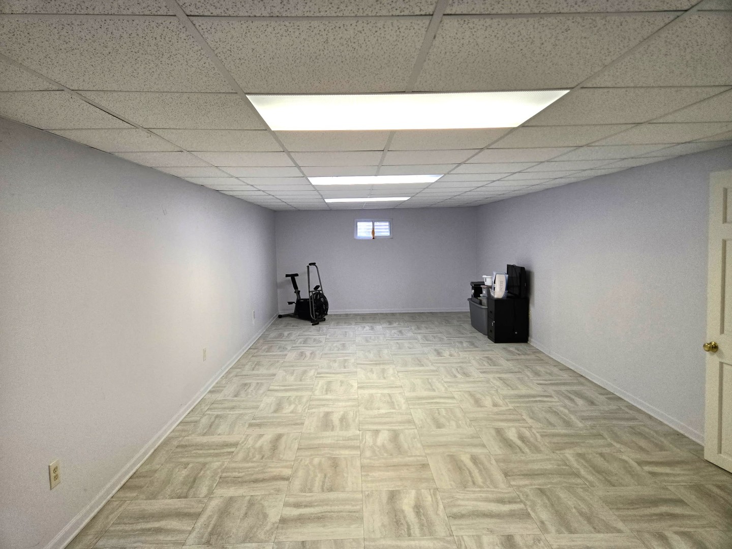 18W193 Holly Avenue, Darien, IL 60561