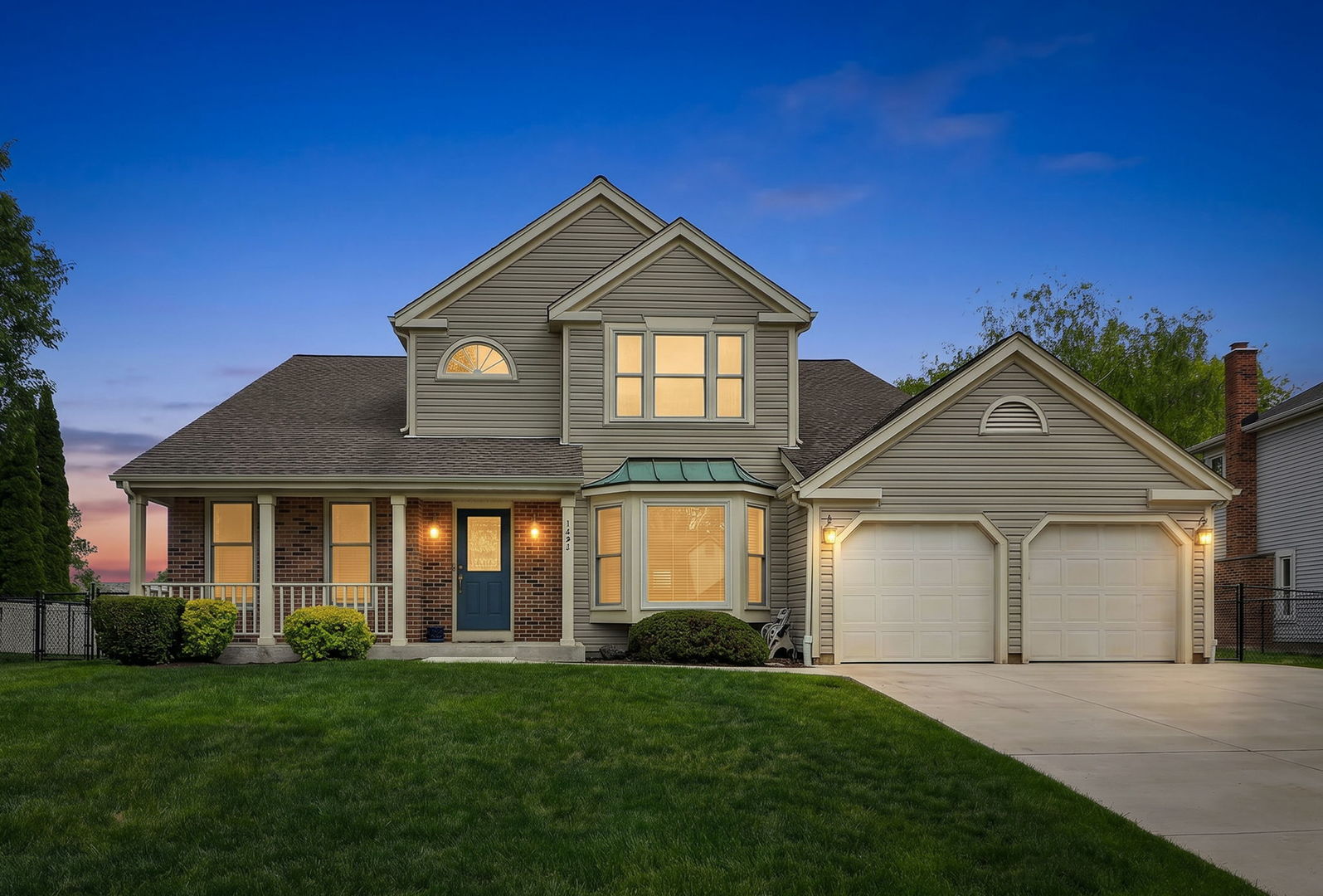 1694 Hampshire Drive, Elk Grove Village, IL 60007