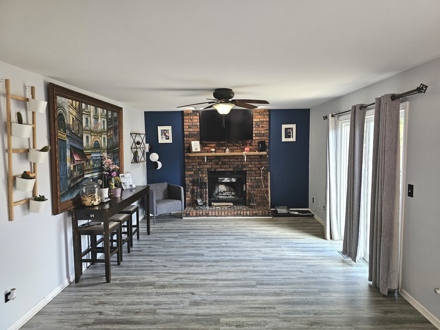 506 Shenandoah Trail, Elgin, IL 60123