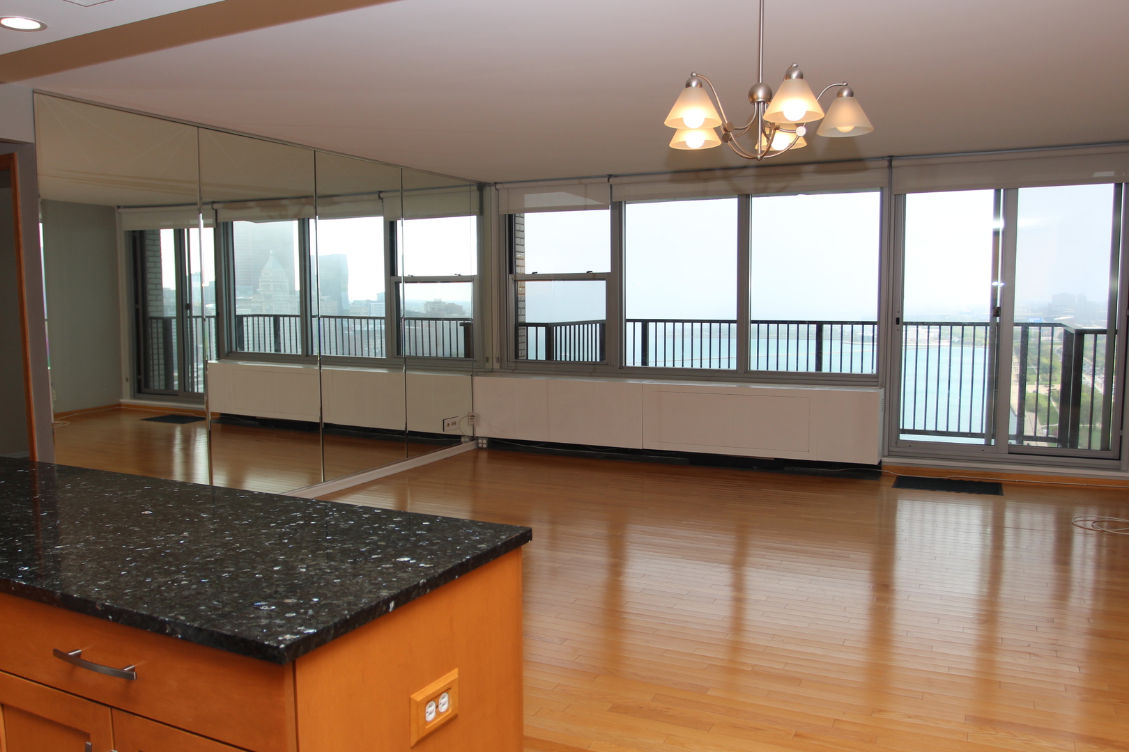 400 E Randolph Street #3405, Chicago, IL 60601