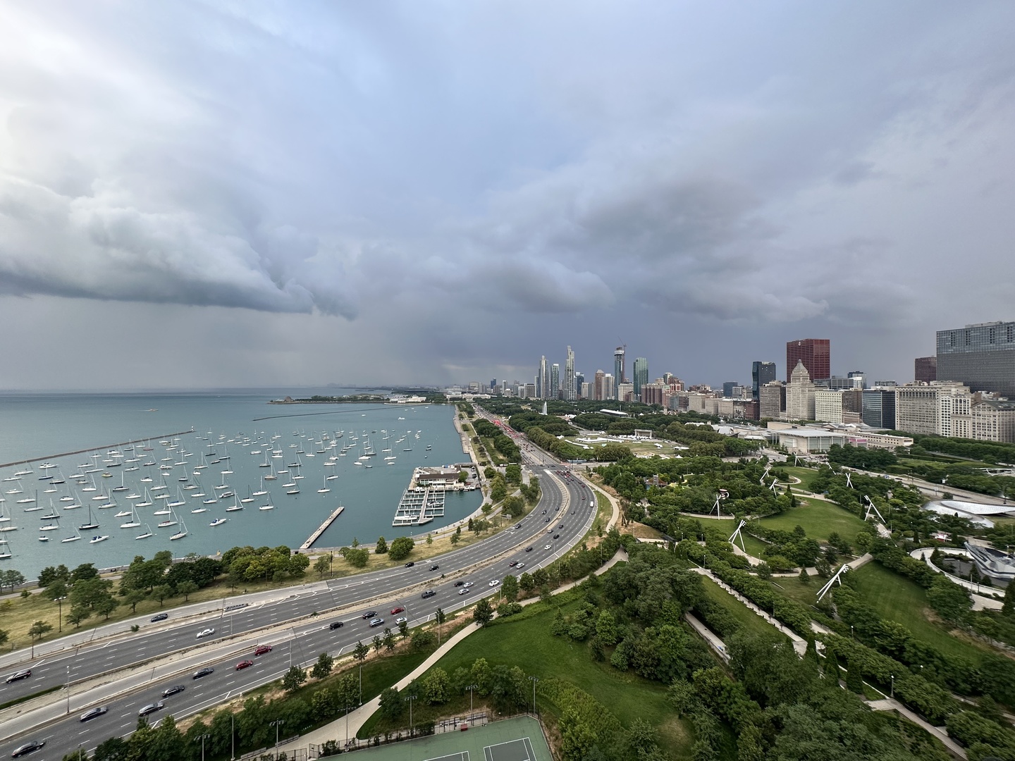 400 E Randolph Street #3405, Chicago, IL 60601