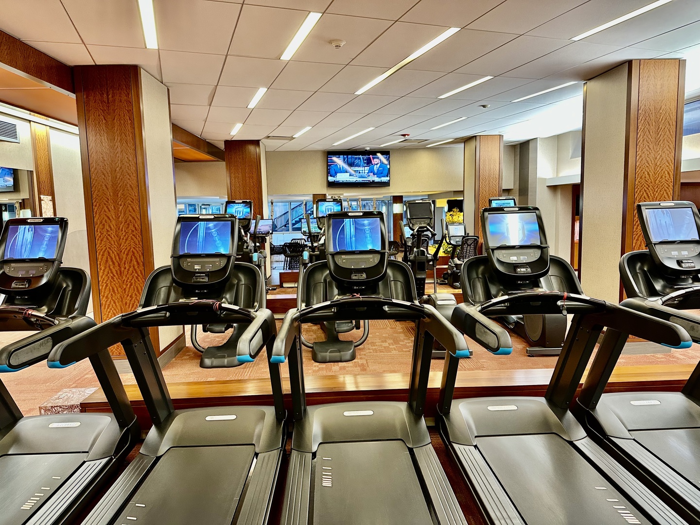 400 E Randolph Street #3405, Chicago, IL 60601