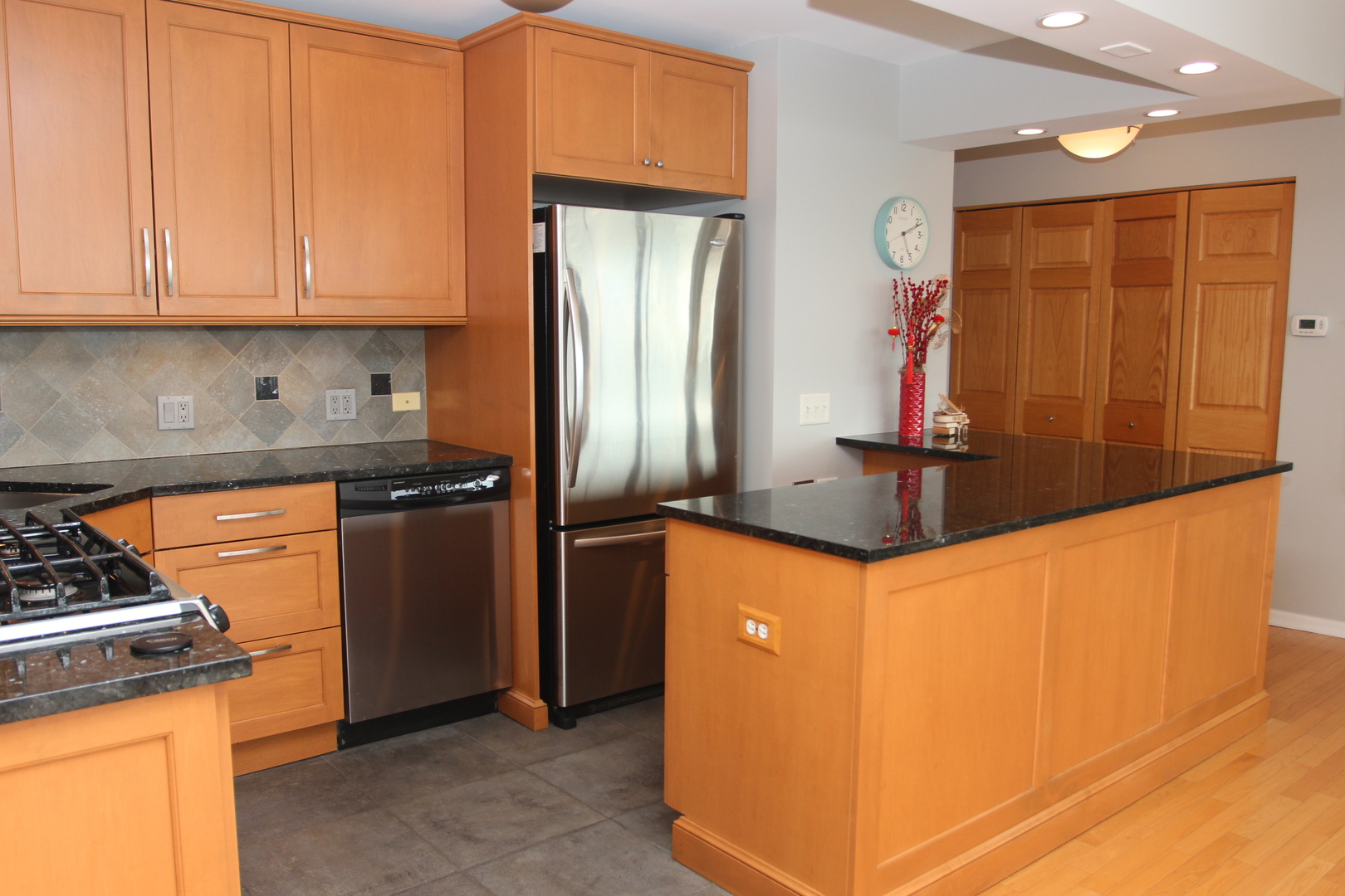 400 E Randolph Street #3405, Chicago, IL 60601