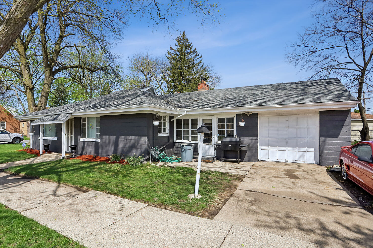 14227 S Edbrooke Avenue, Riverdale, IL 60827