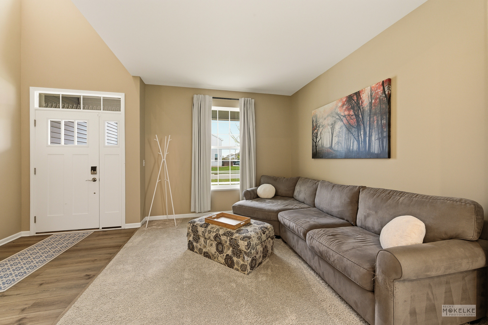 1303 Collins Drive, Elburn, IL 60119