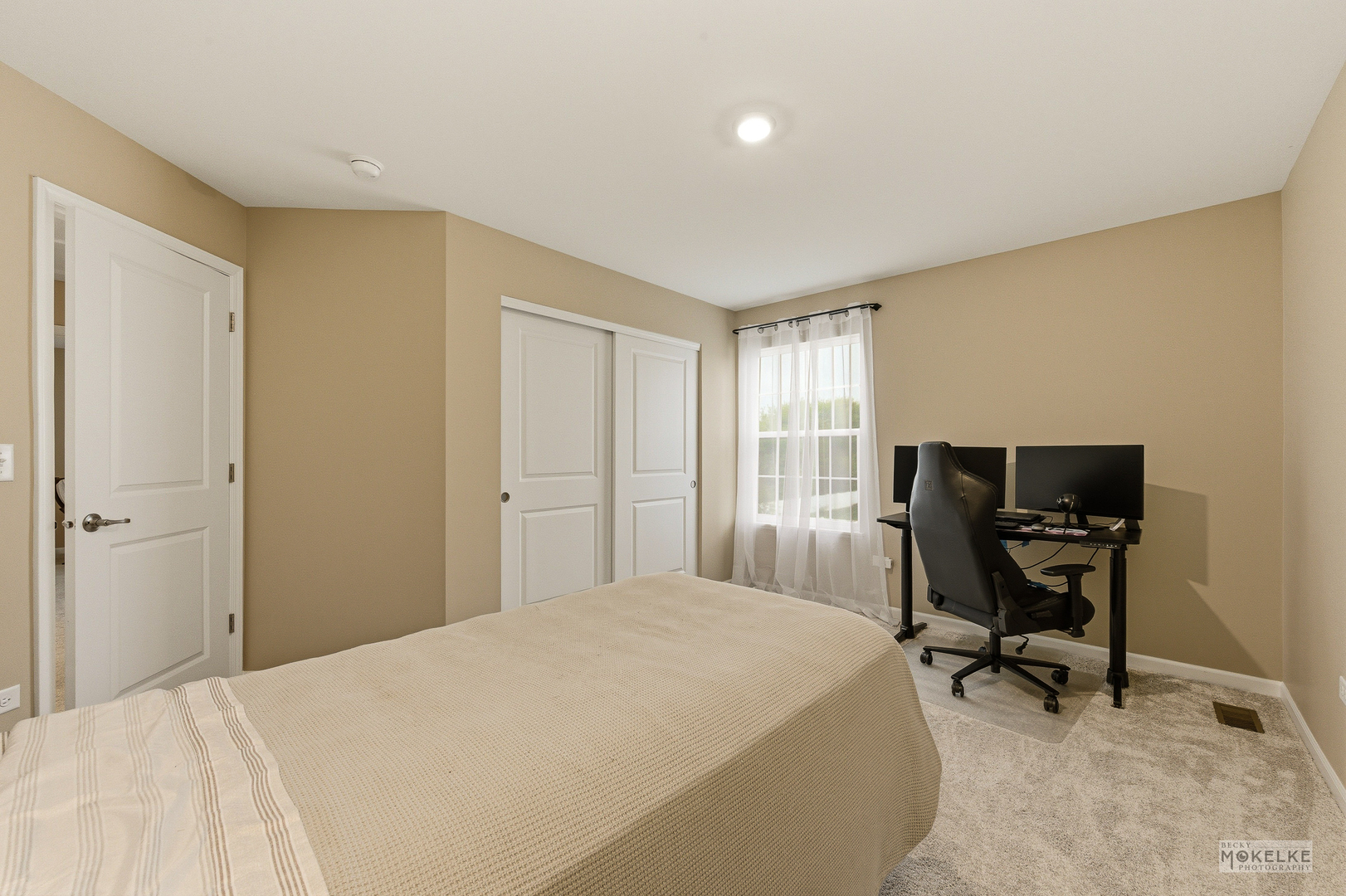 1303 Collins Drive, Elburn, IL 60119