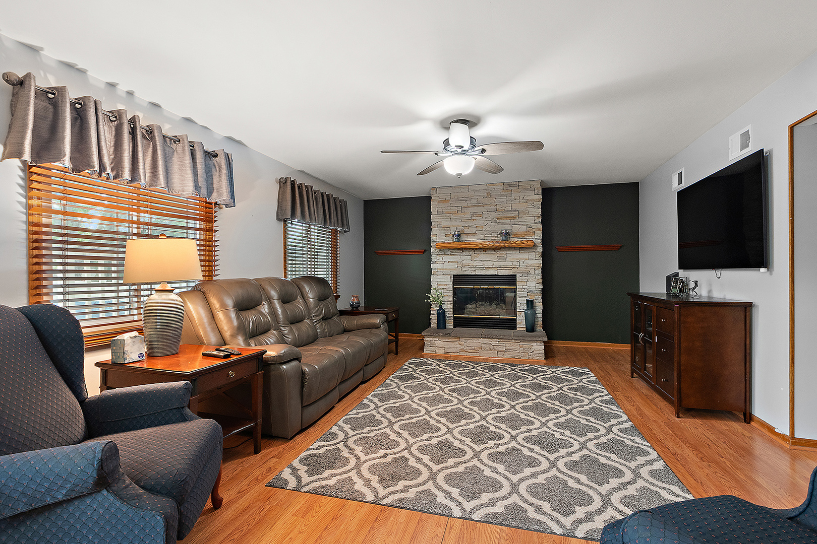 11030 Granite Drive, Mokena, IL 60448