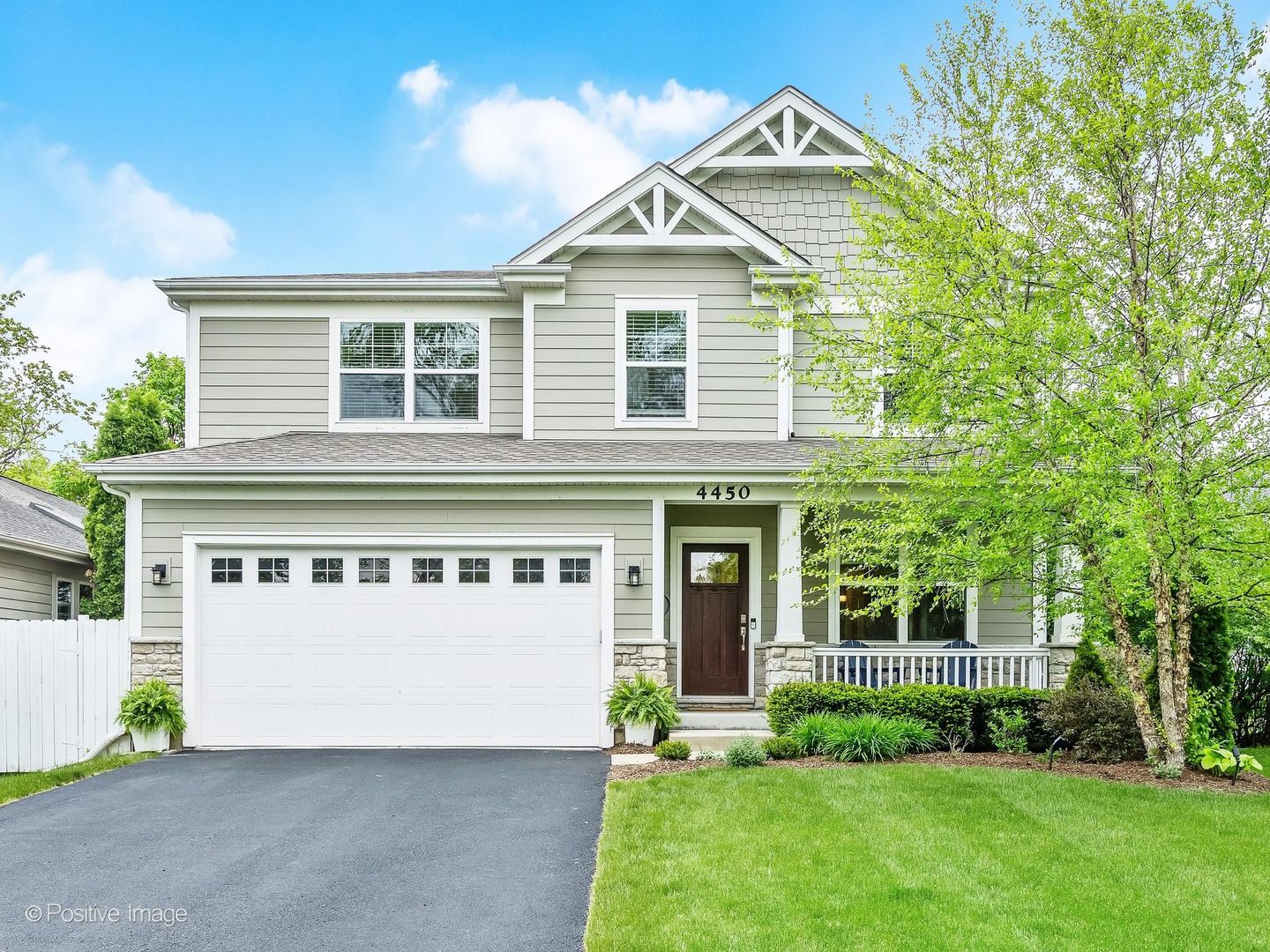 4450 Woodward Avenue, Downers Grove, IL 60515
