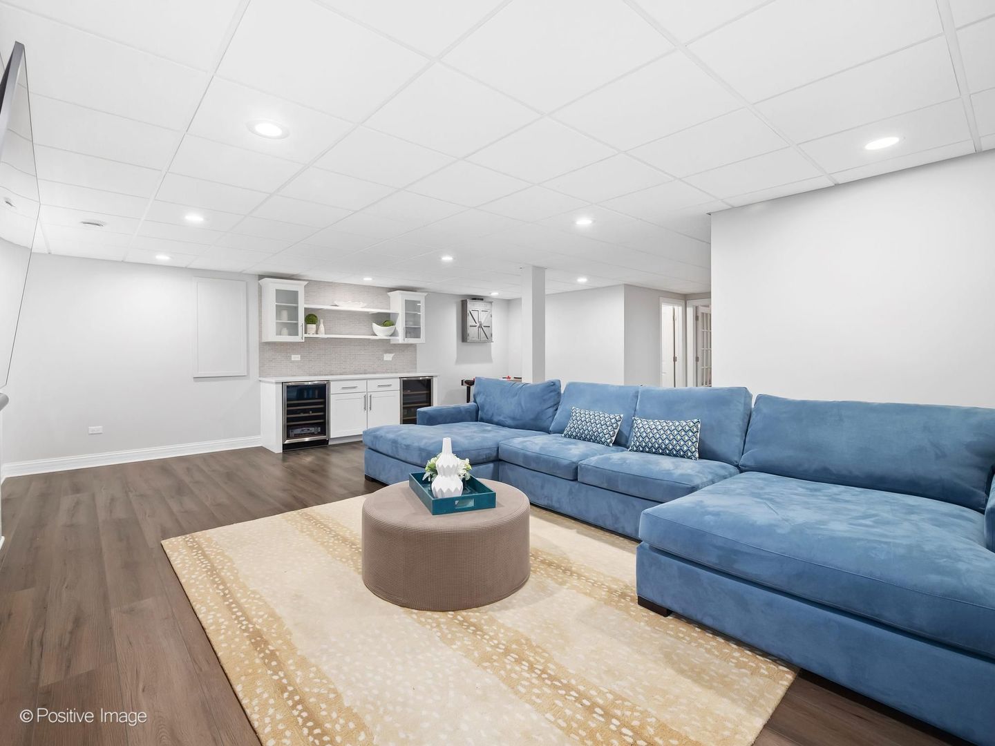 4450 Woodward Avenue, Downers Grove, IL 60515