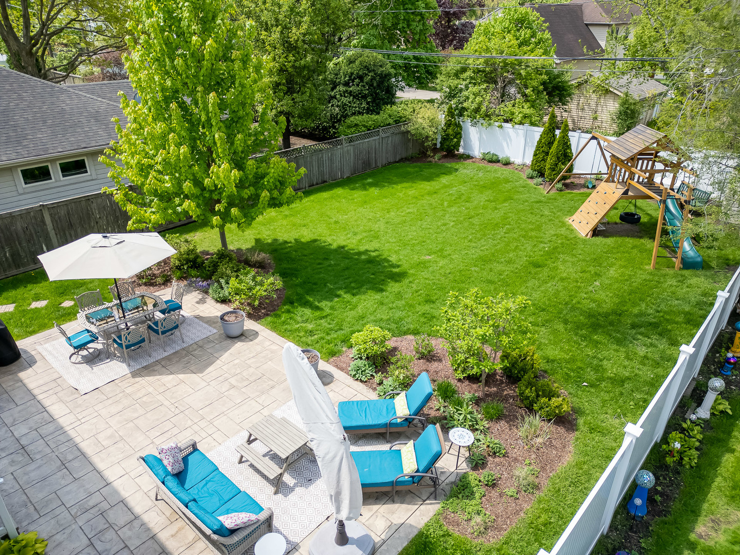 4450 Woodward Avenue, Downers Grove, IL 60515