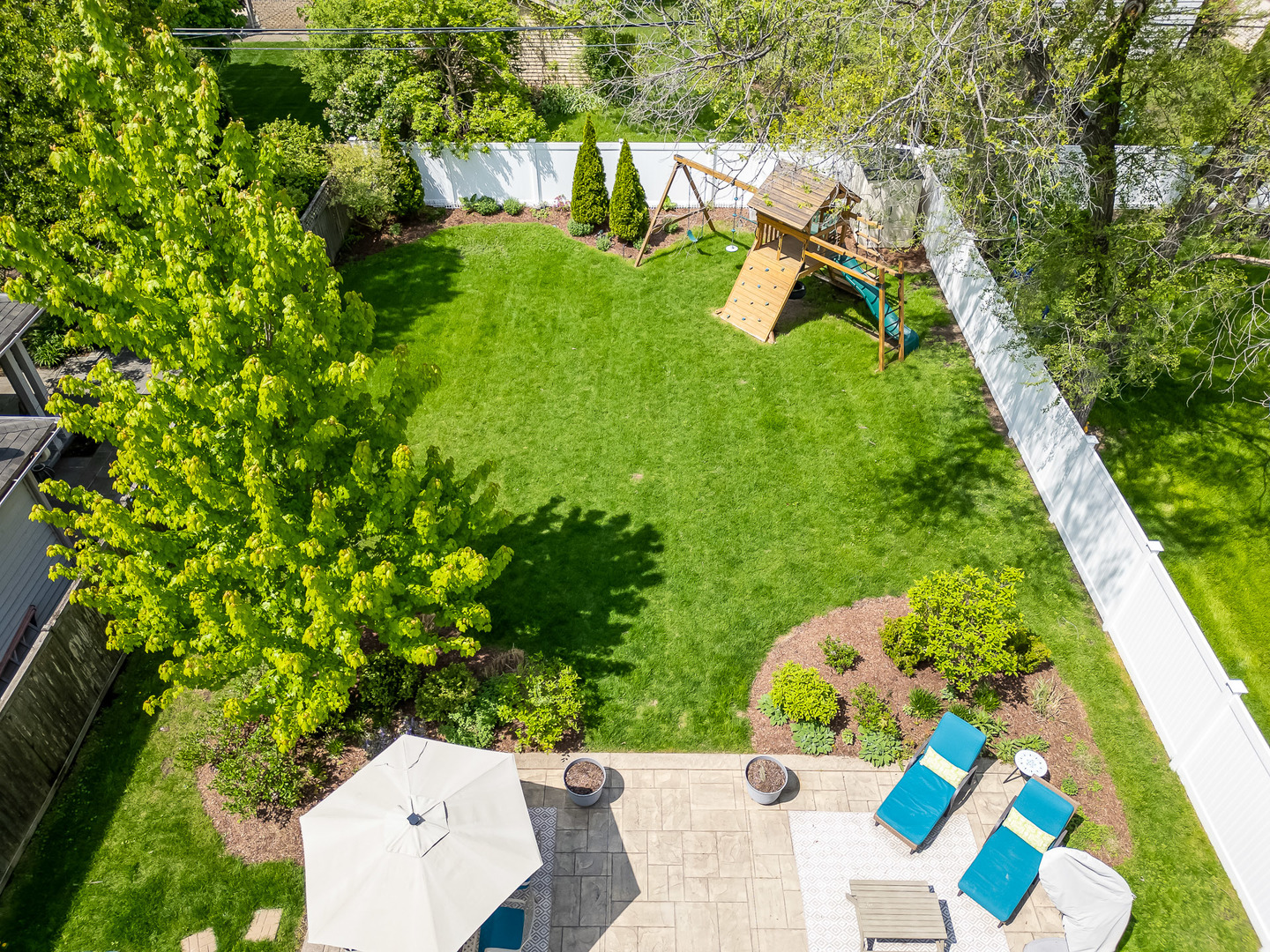 4450 Woodward Avenue, Downers Grove, IL 60515