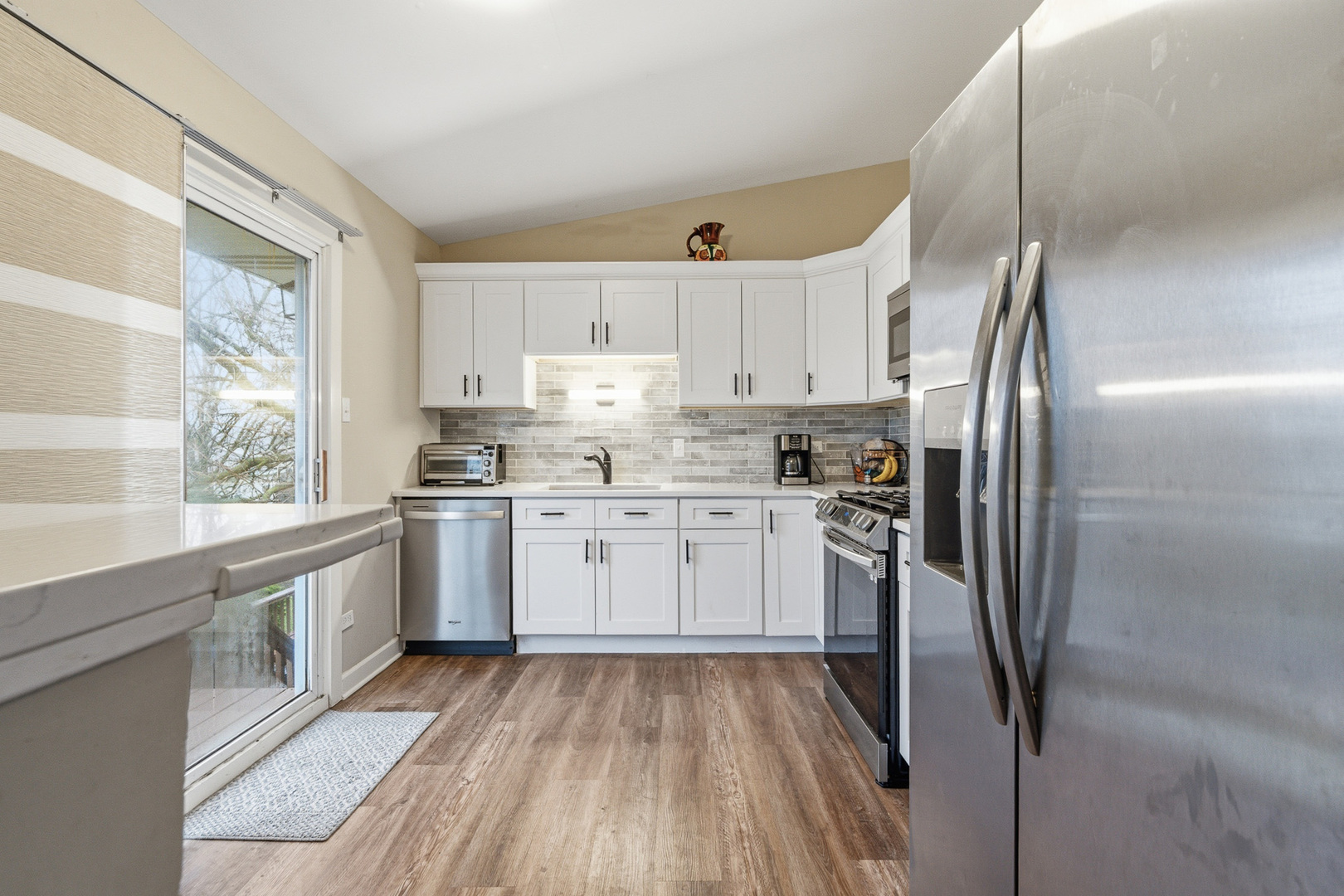 7654 W Moorefield Drive, Frankfort, IL 60423