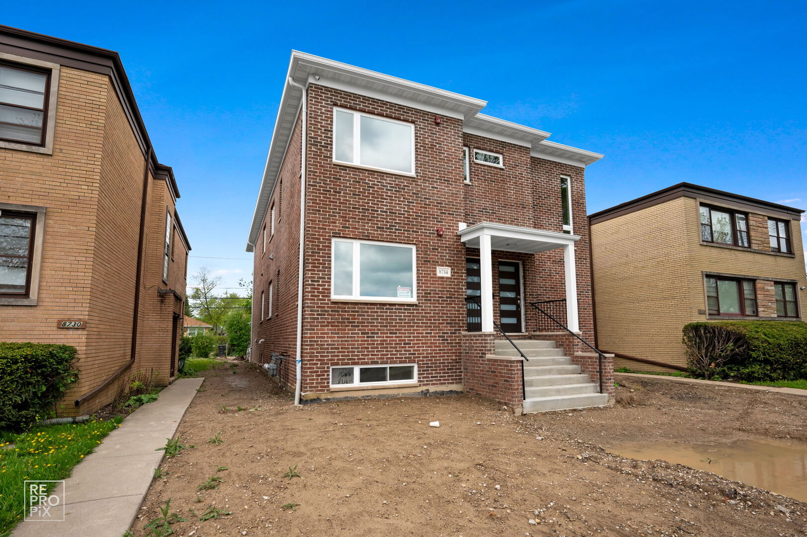 8734 Kimball Avenue #2, Skokie, IL 60076