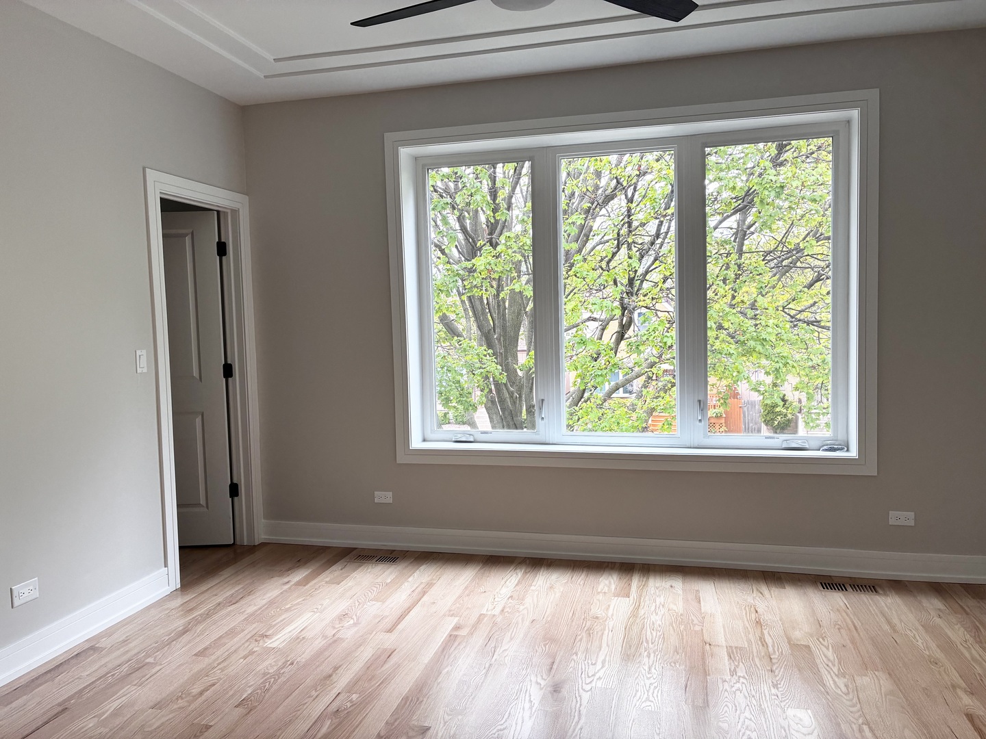 3755 N Odell Avenue, Chicago, IL 60634