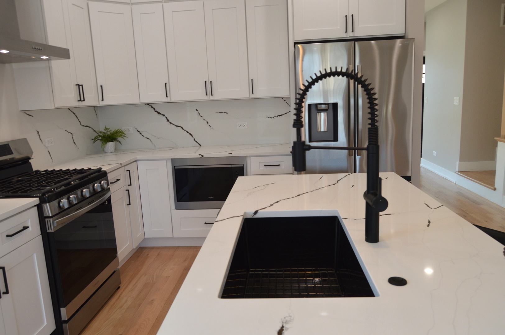 3755 N Odell Avenue, Chicago, IL 60634