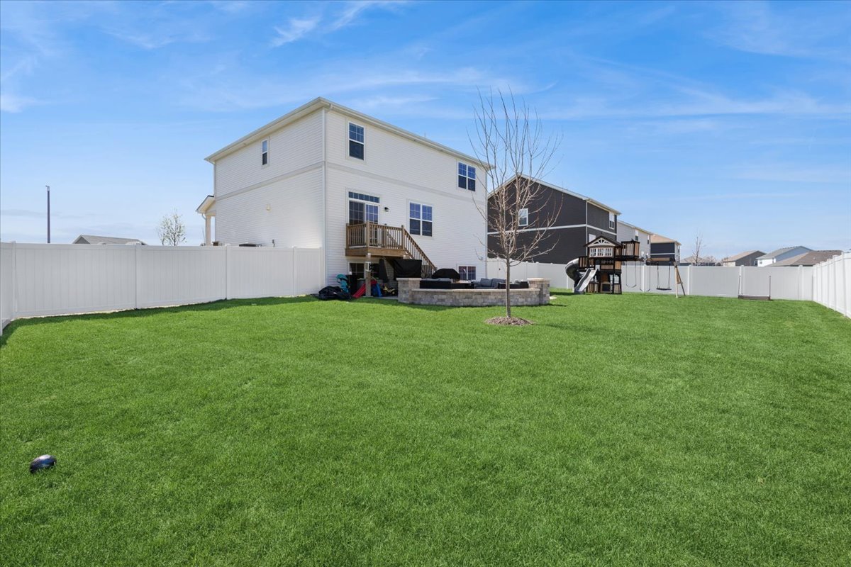 25436 W Ashton Drive, Plainfield, IL 60586