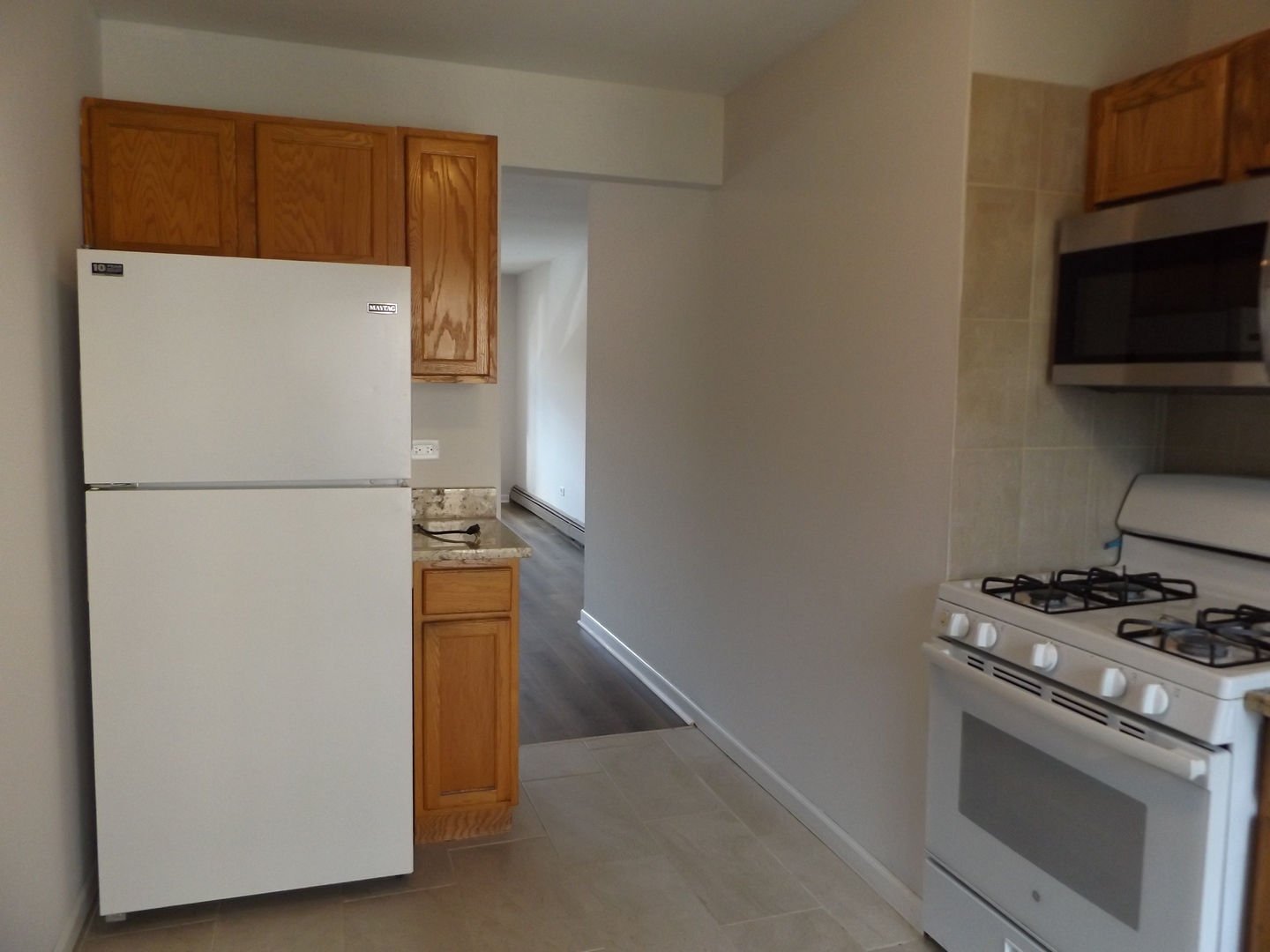 710 W Huntington Commons Road #2B, Mount Prospect, IL 60056