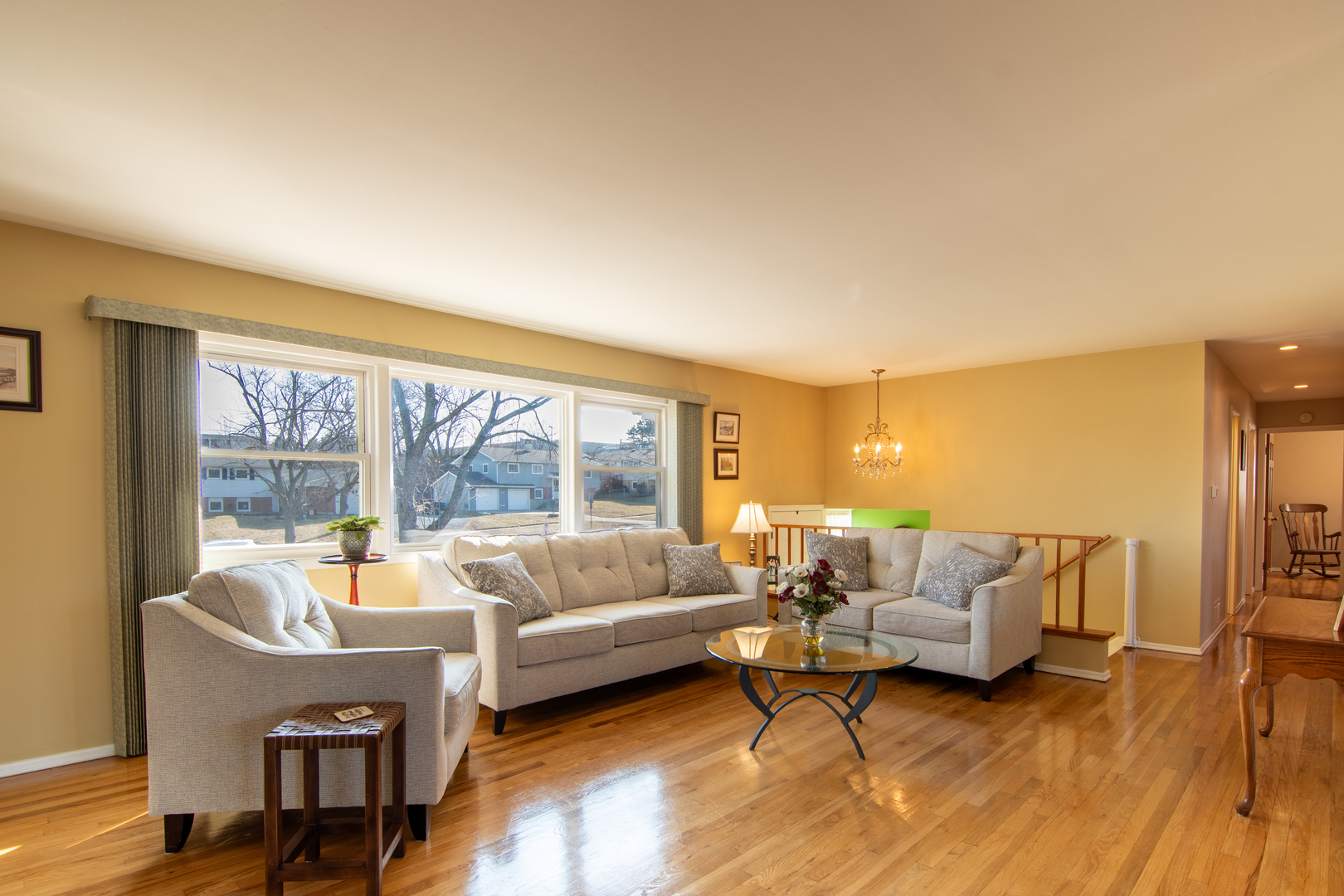 2S478 Lloyd Avenue, Lombard, IL 60148