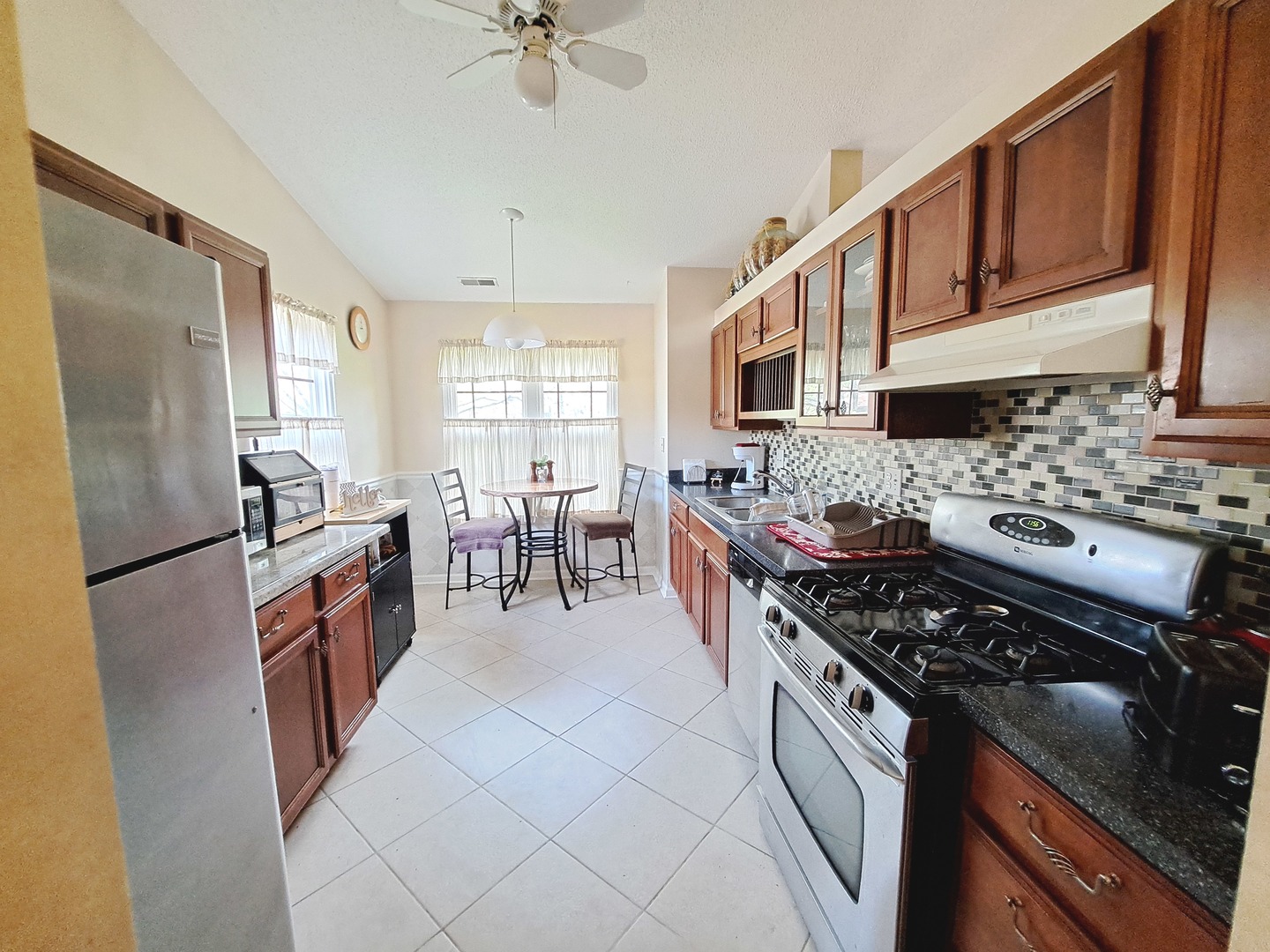 216 Stoneybrook Lane #2C, Bloomingdale, IL 60108