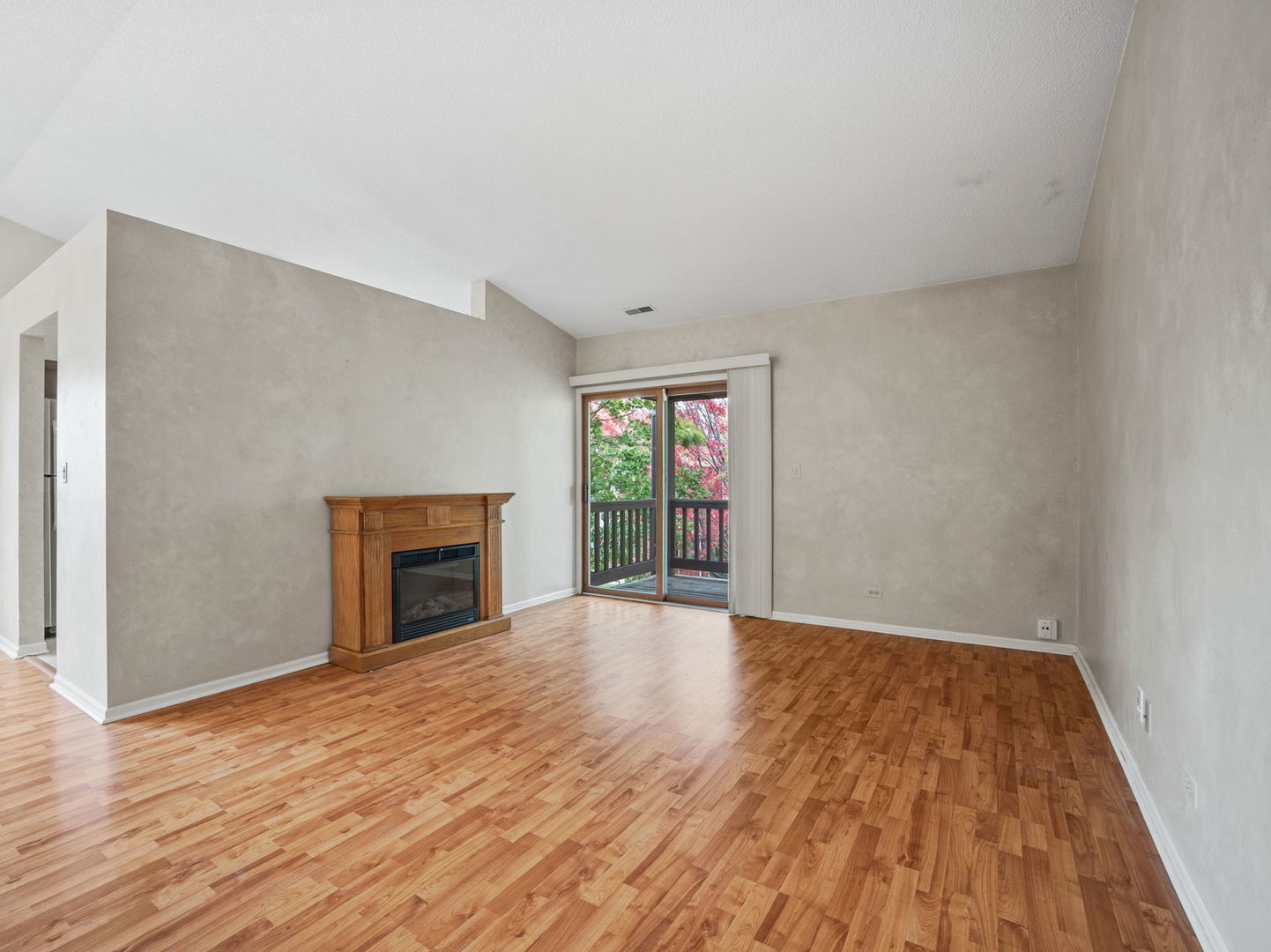 216 Stoneybrook Lane #2C, Bloomingdale, IL 60108