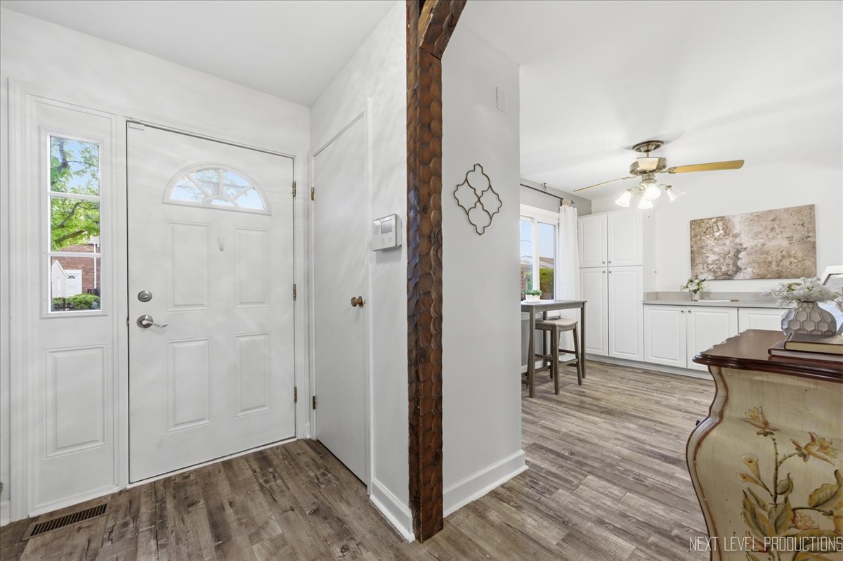 349 E Roland Drive, Glendale Heights, IL 60139