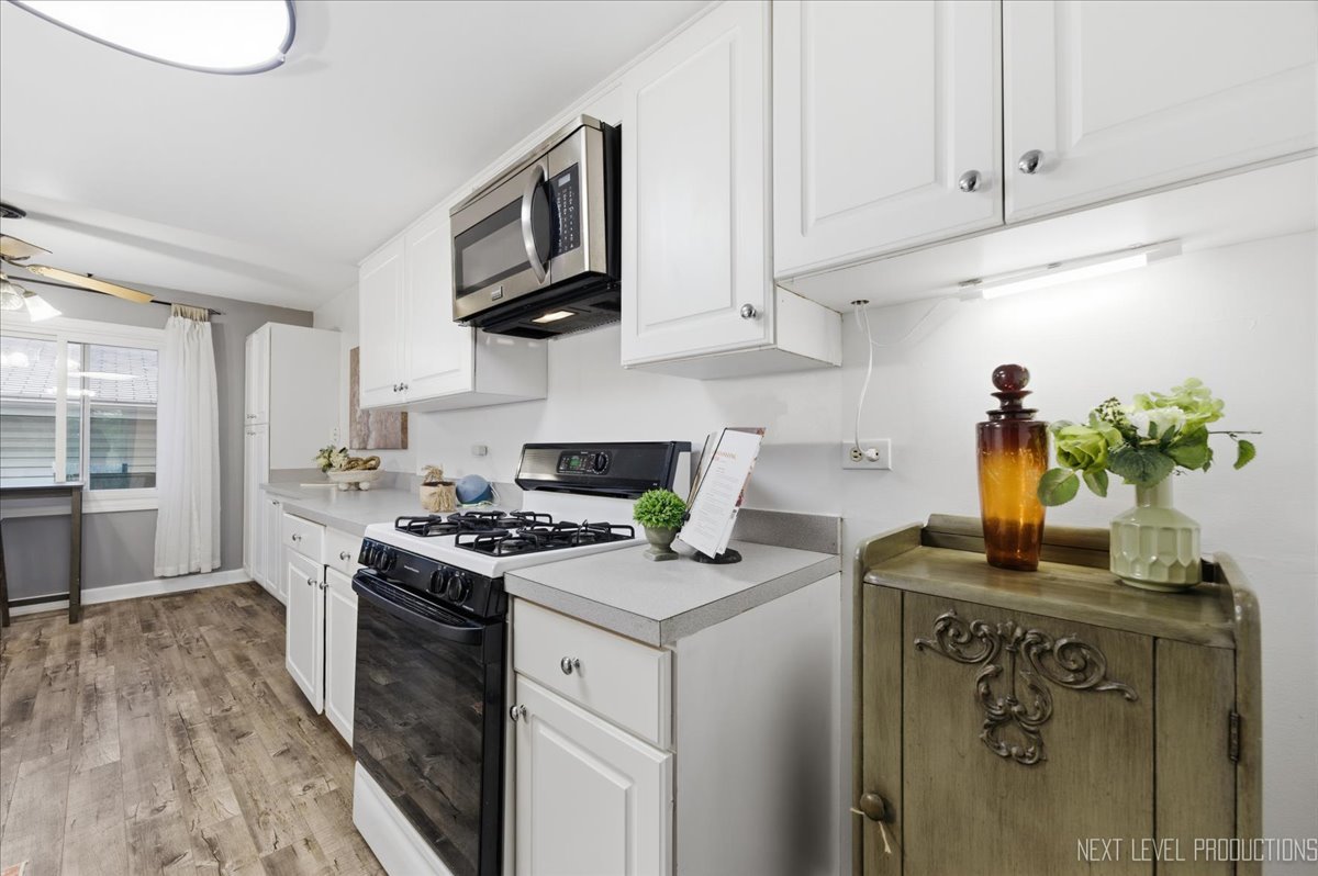 349 E Roland Drive, Glendale Heights, IL 60139