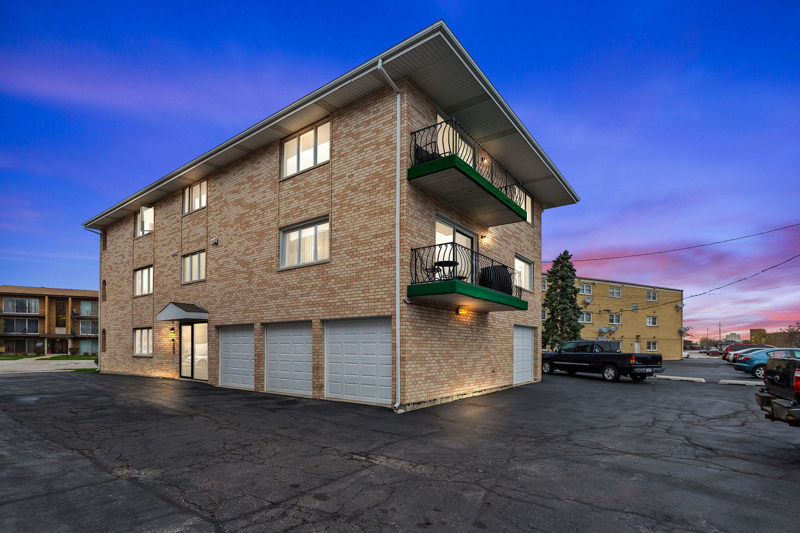 5359 Edison Avenue #2N, Oak Lawn, IL 60453