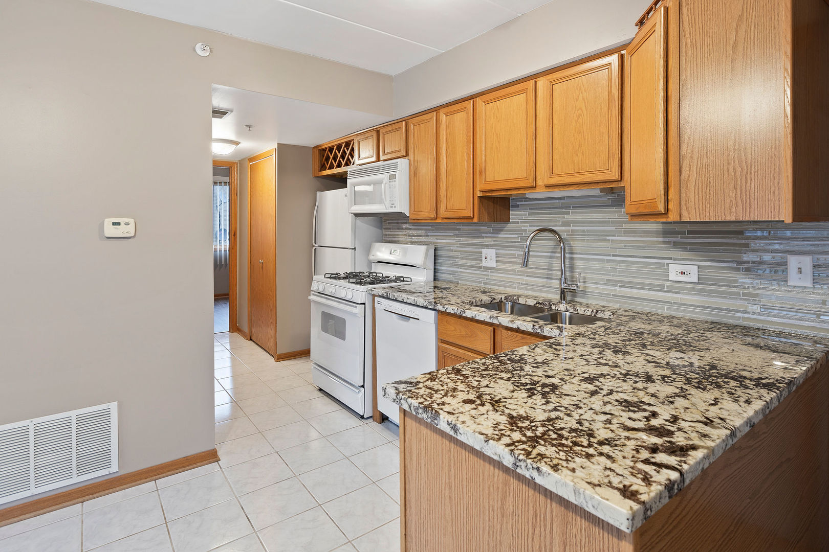 5359 Edison Avenue #2N, Oak Lawn, IL 60453