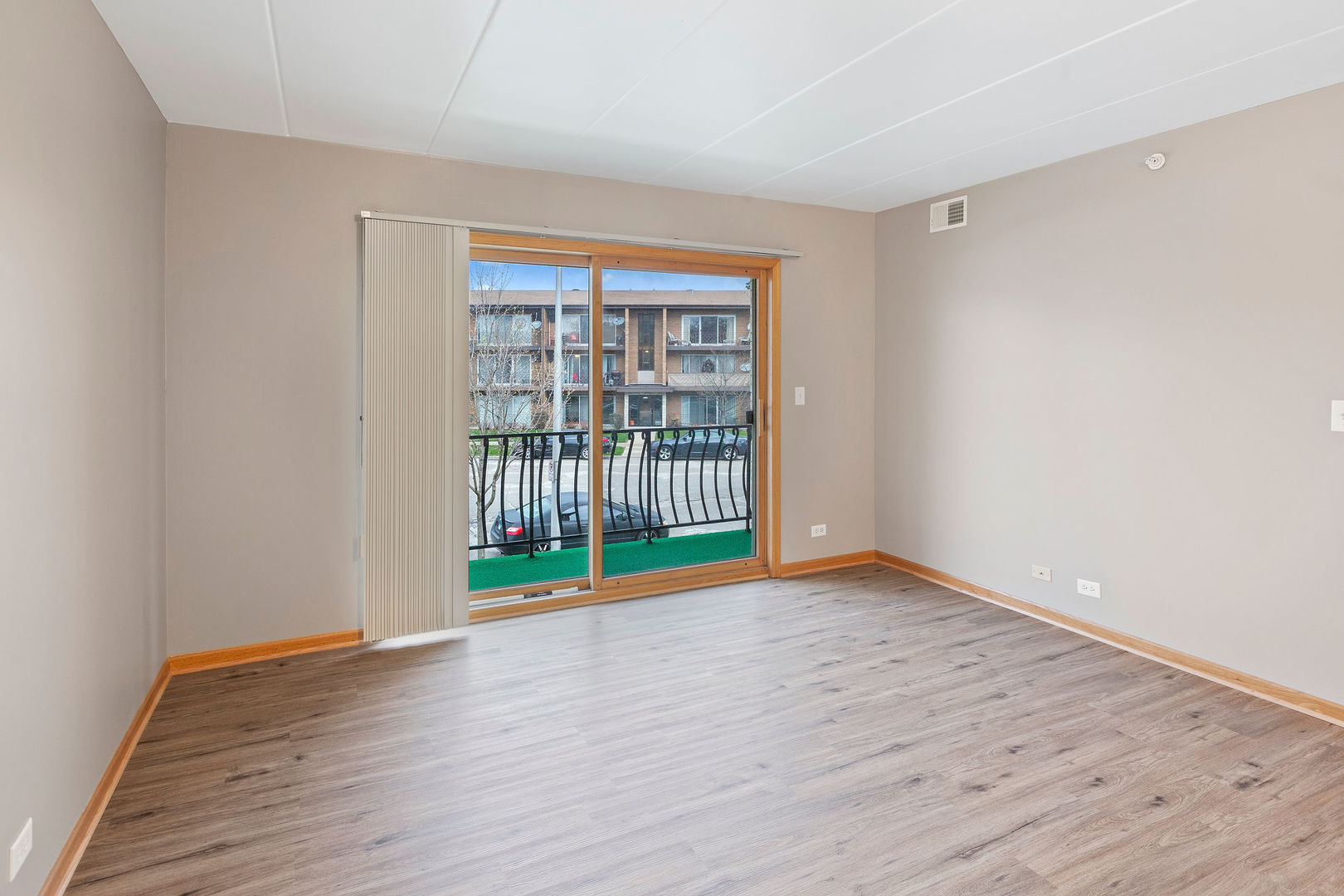 5359 Edison Avenue #2N, Oak Lawn, IL 60453