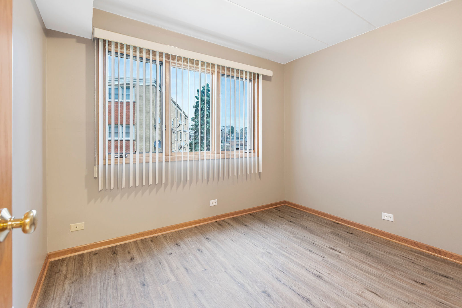 5359 Edison Avenue #2N, Oak Lawn, IL 60453