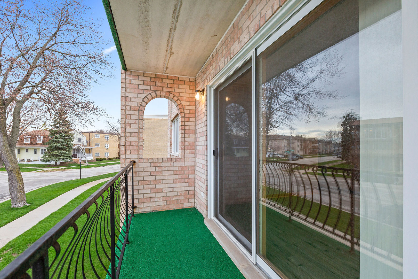 5359 Edison Avenue #2N, Oak Lawn, IL 60453