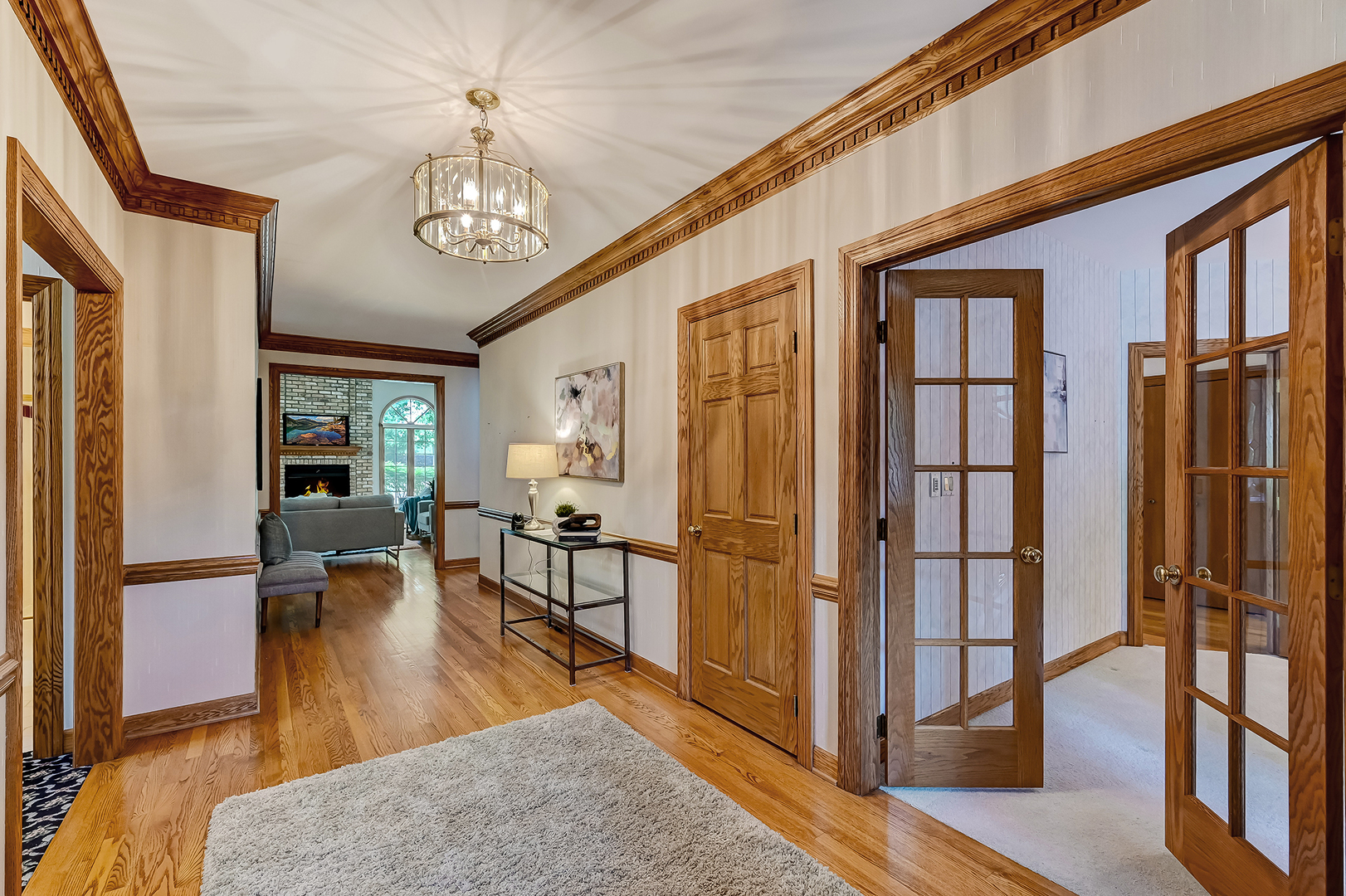 68 Berkshire Court, Burr Ridge, IL 60527