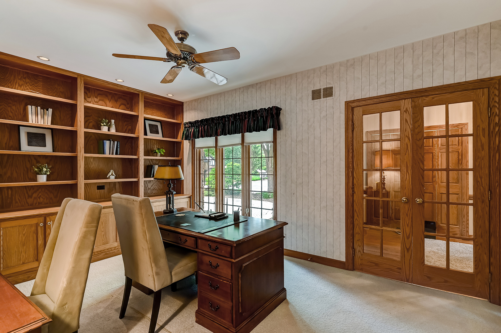 68 Berkshire Court, Burr Ridge, IL 60527