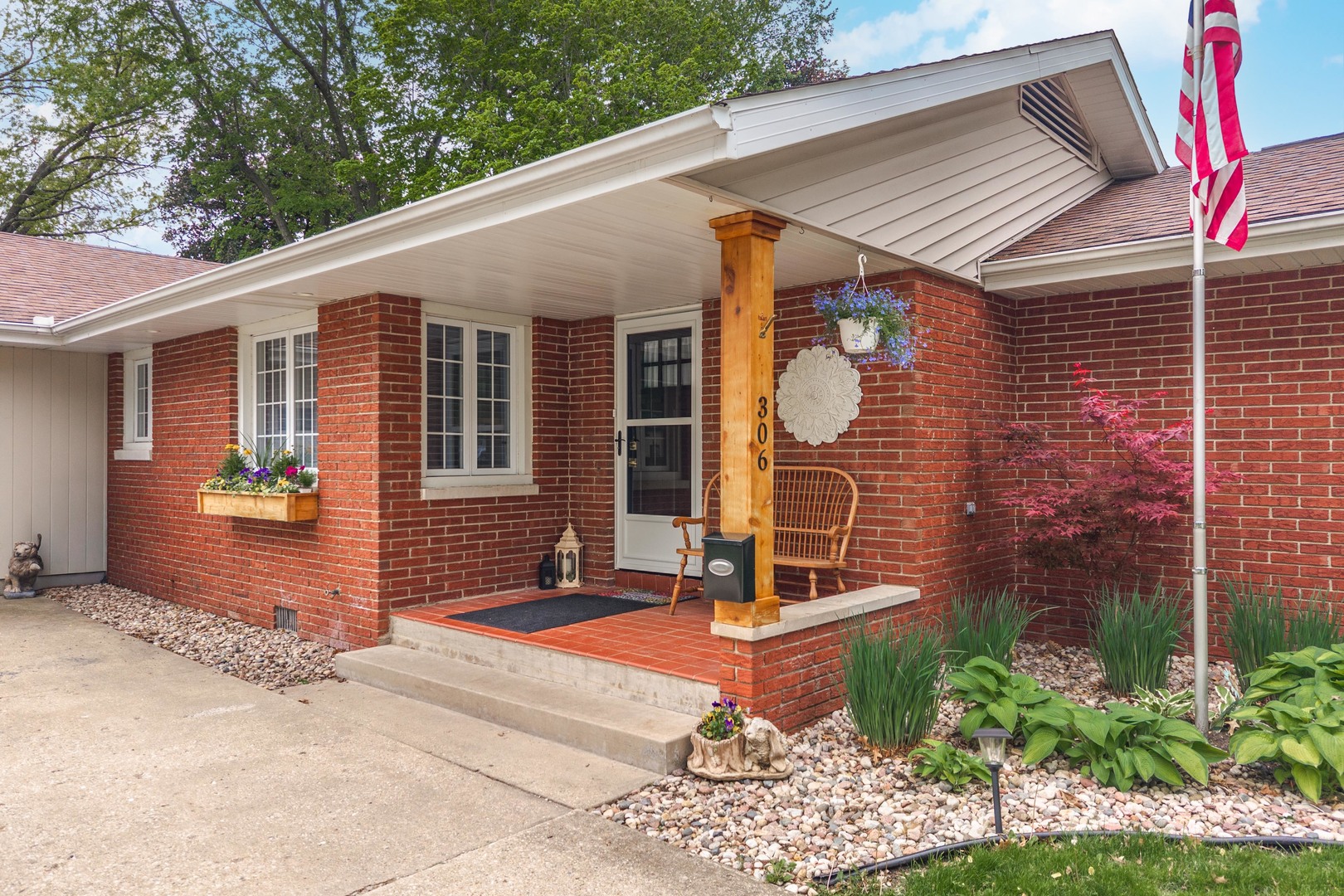 306 W Bennett Street, Pontiac, IL 61764