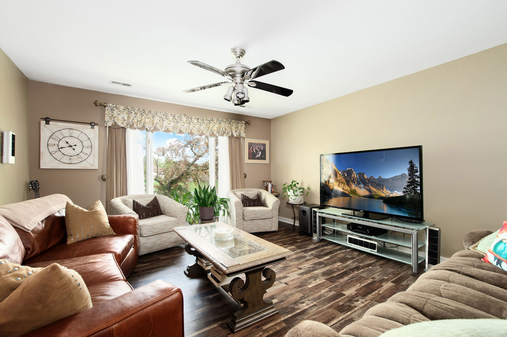 1408 S New Wilke Road #2-B, Arlington Heights, IL 60005