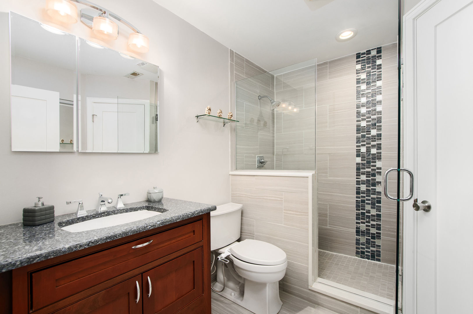 1408 S New Wilke Road #2-B, Arlington Heights, IL 60005