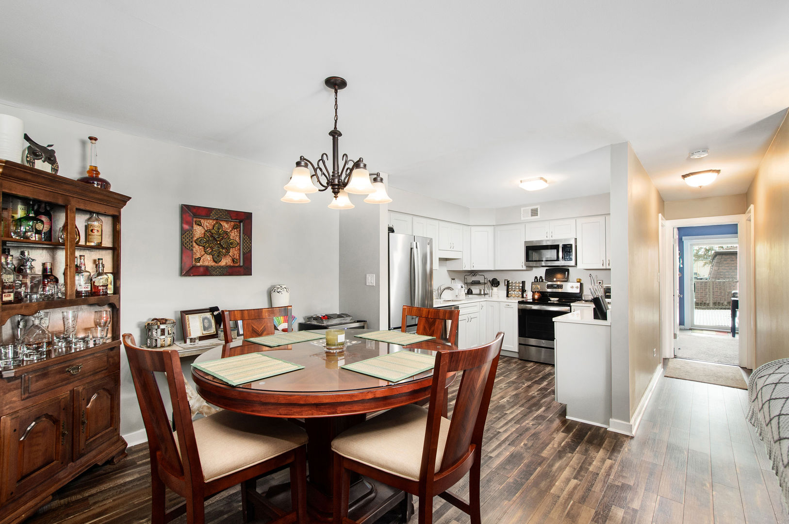 1408 S New Wilke Road #2-B, Arlington Heights, IL 60005