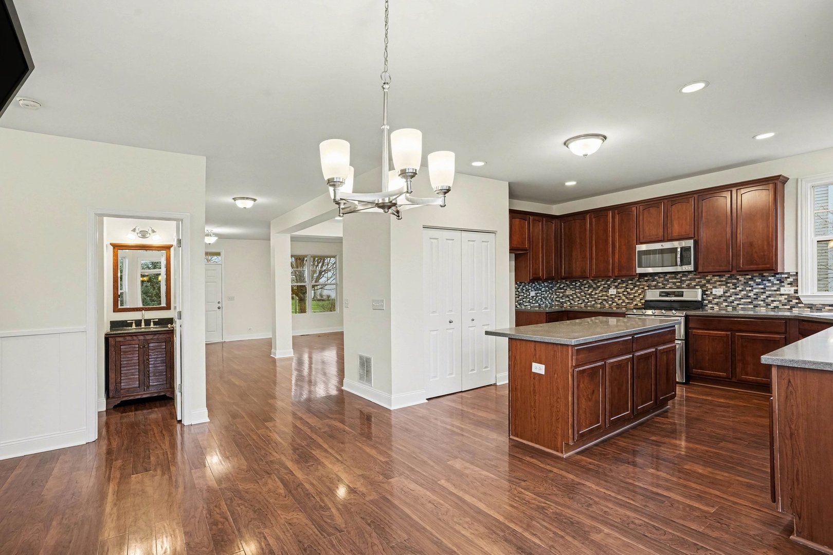 26613 Silverleaf Drive, Plainfield, IL 60585