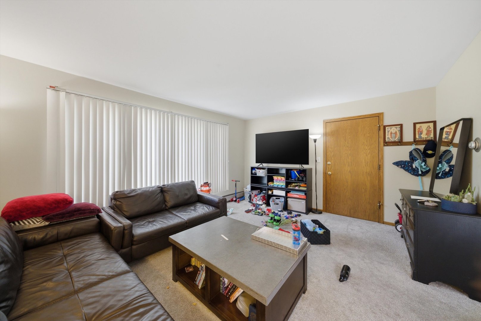 4433 N Neenah Avenue, Harwood Heights, IL 60706