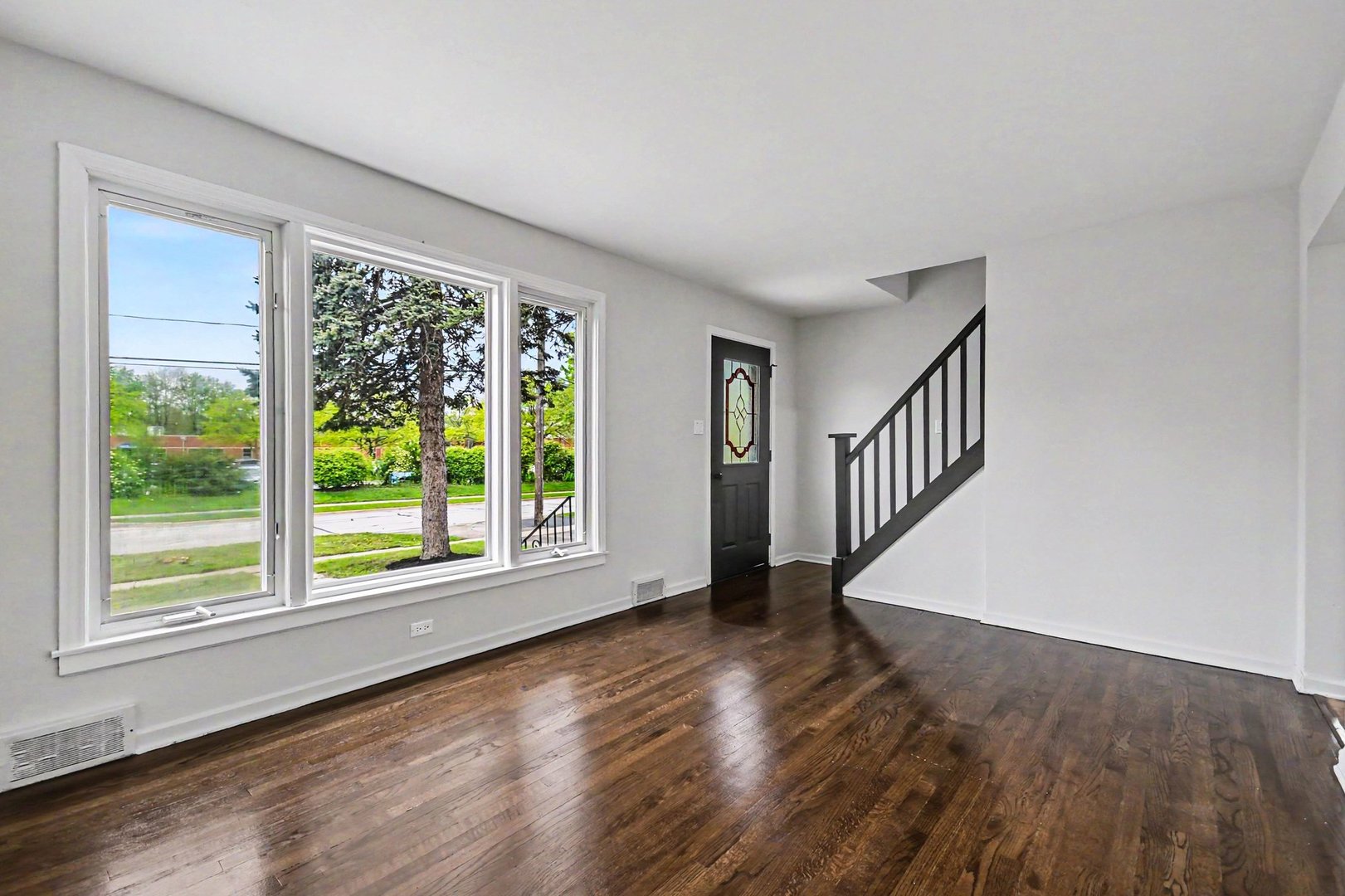 835 S Addison Avenue, Villa Park, IL 60181