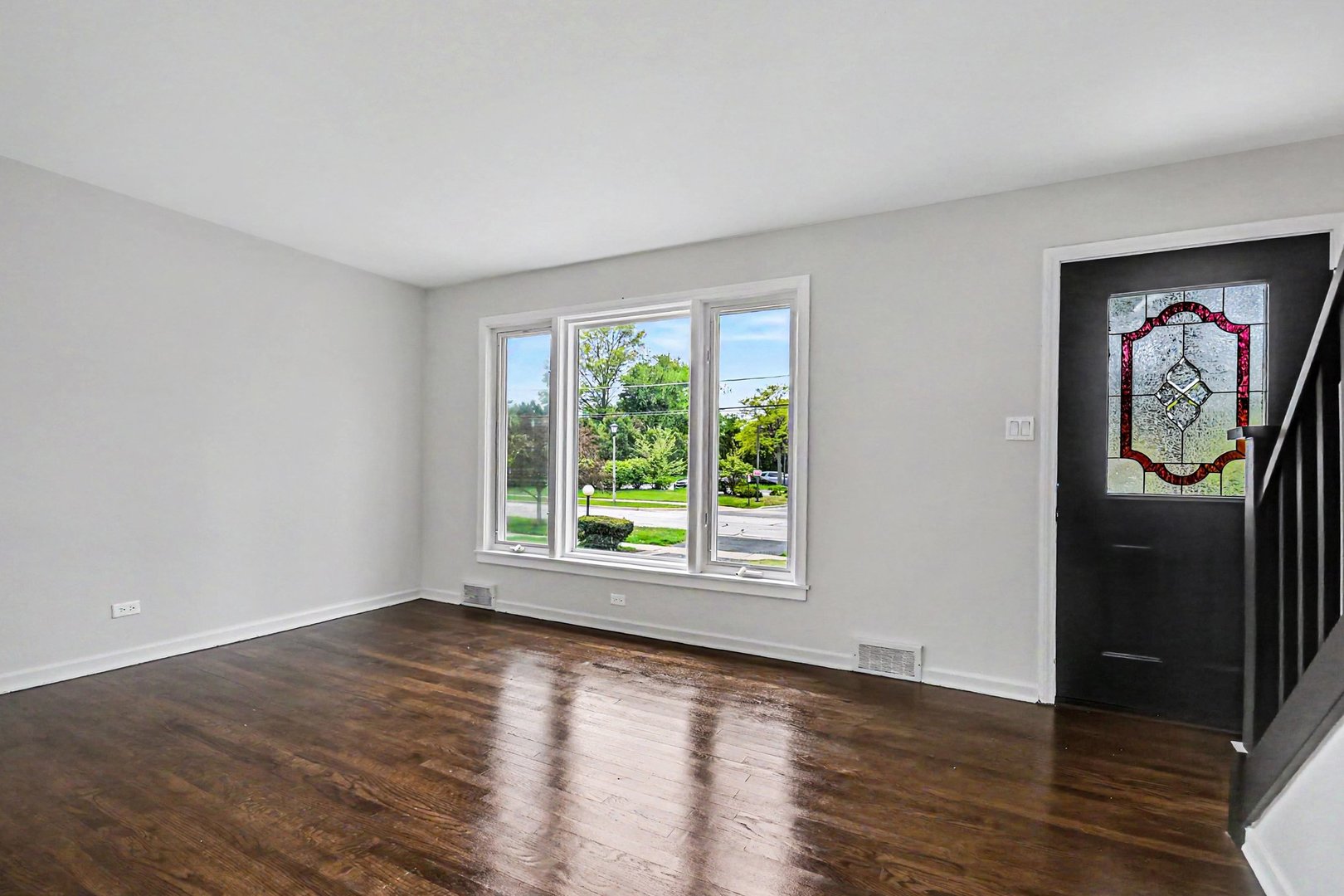 835 S Addison Avenue, Villa Park, IL 60181