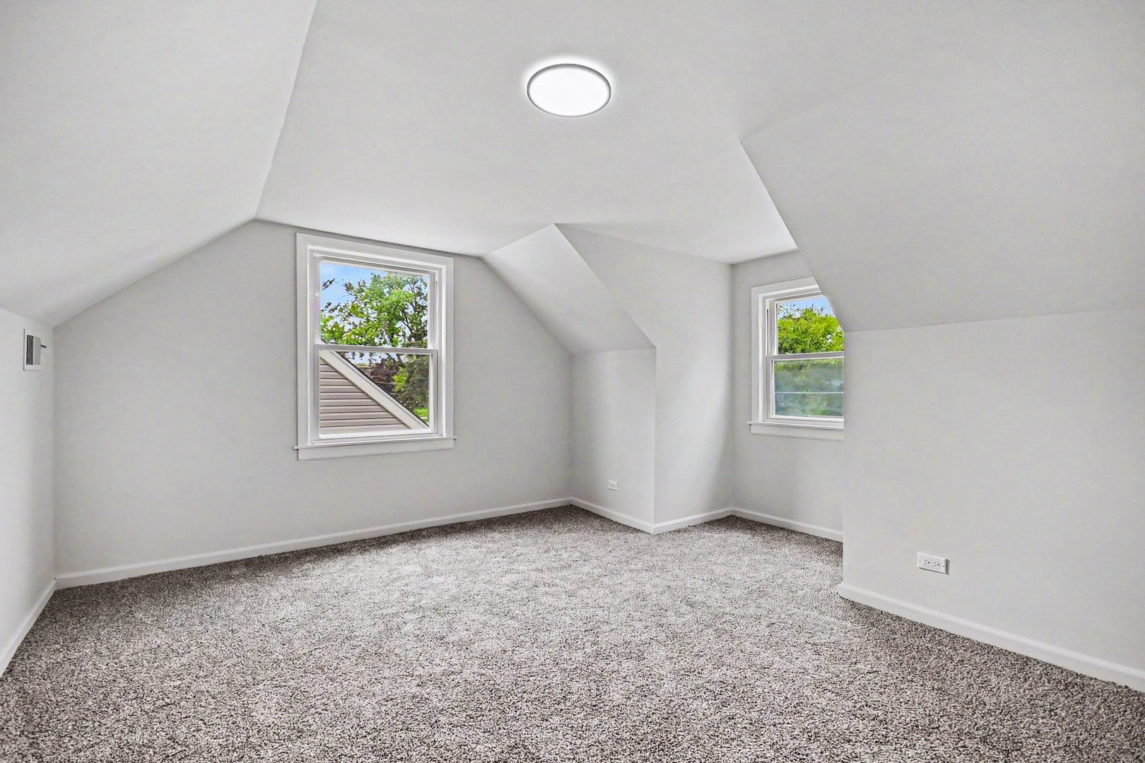 835 S Addison Avenue, Villa Park, IL 60181