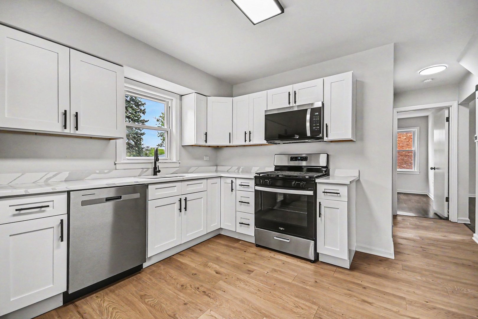 835 S Addison Avenue, Villa Park, IL 60181